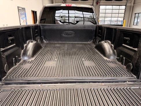 Used 2015 Ford F150 XLT w/ Equipment Group 302A Luxury image 8