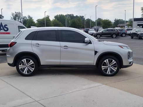 Used 2023 Mitsubishi Outlander Sport SE AWD/4WD image 4