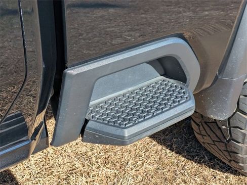 Certified 2024 GMC Sierra 2500 Denali Ultimate image 33