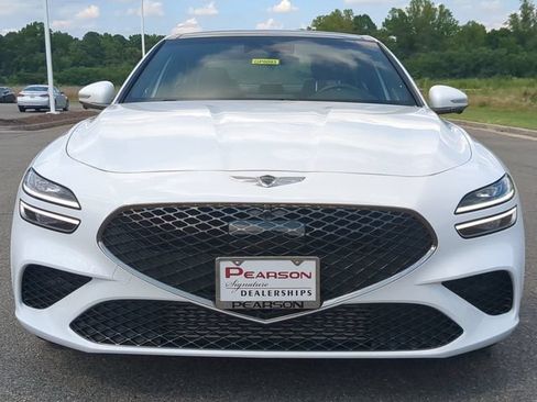 Used 2023 Genesis G70 2.0T w/ Sport Prestige Package AWD/4WD image 8