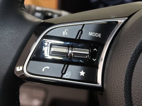 Used 2025 Kia Seltos EX w/ EX Sunroof Package FWD image 19
