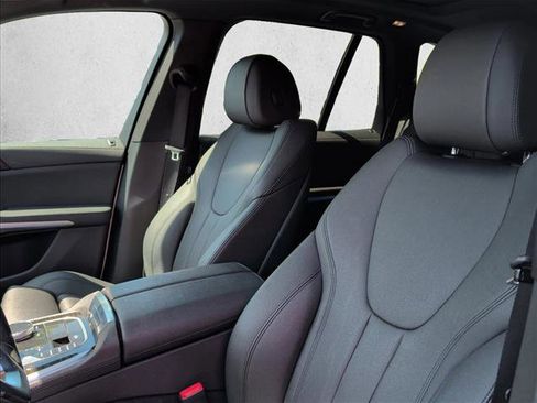 Used 2020 BMW X5 sDrive40i w/ Convenience Package RWD image 11