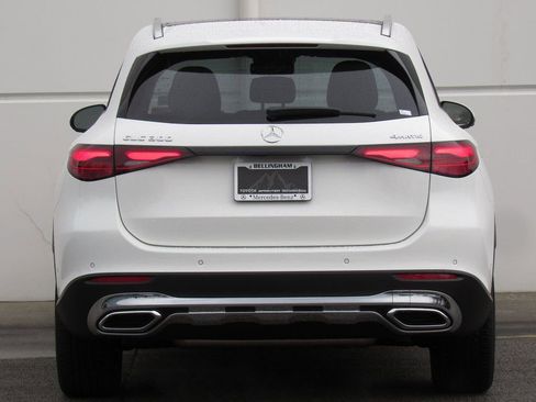 New 2026 Mercedes-Benz GLC 300 4MATIC image 7