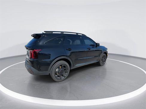 Used 2025 Kia Sorento SX image 8
