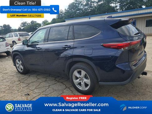 Used 2021 Toyota Highlander L FWD image 3