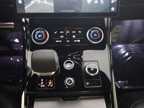 Used 2023 Land Rover Range Rover Sport SE Dynamic image 18