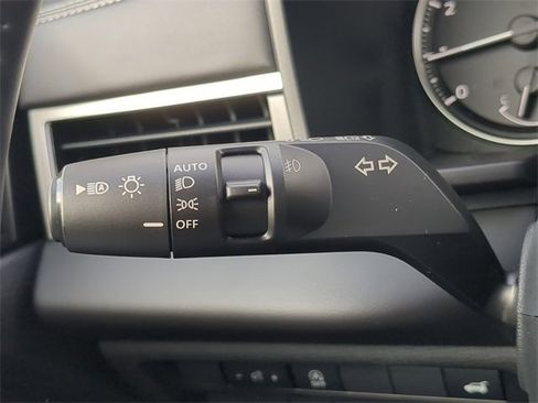 New 2026 Mitsubishi Outlander SE image 31