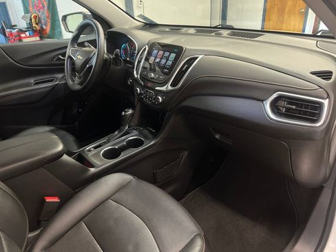 Used 2018 Chevrolet Equinox Premier AWD/4WD image 39
