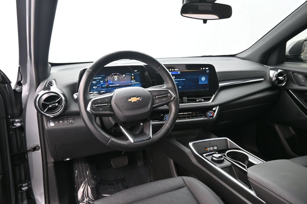Used 2026 Chevrolet Equinox LT w/ Convenience Package II AWD/4WD image 15