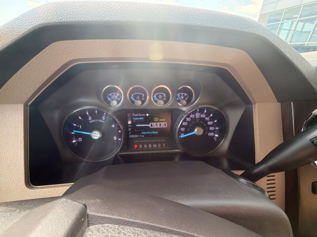 Used 2014 Ford F250 Lariat w/ Lariat Ultimate Package AWD/4WD image 11