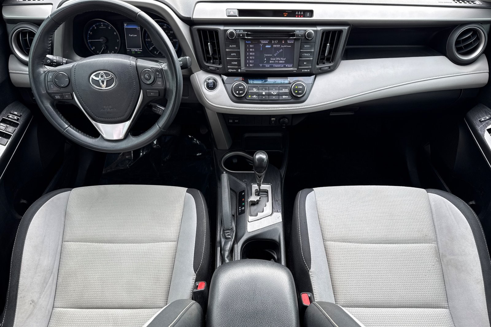 Used 2018 Toyota RAV4 Adventure FWD image 13
