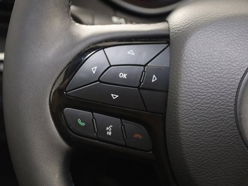 Used 2023 Jeep Cherokee Altitude Lux image 31