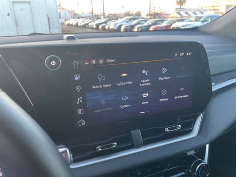 Used 2025 Chevrolet Equinox LT image 21