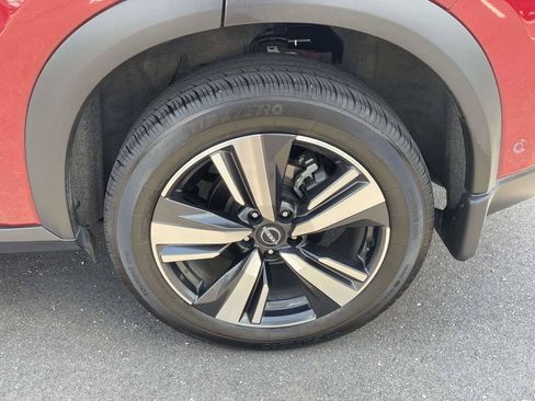 Used 2023 Nissan Rogue Platinum FWD image 29