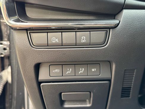 Used 2024 MAZDA MAZDA3 s image 33