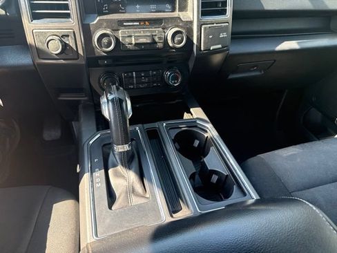 Used 2018 Ford F150 XLT w/ Equipment Group 302A Luxury AWD/4WD image 15