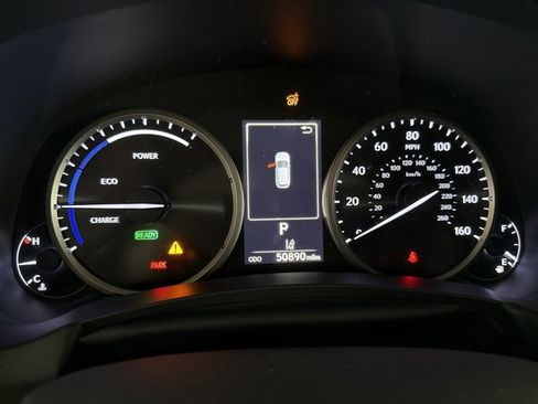 Used 2019 Lexus NX 300h AWD image 17