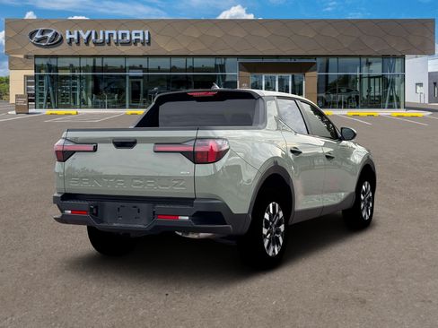 Certified 2026 Hyundai Santa Cruz SE AWD/4WD image 7