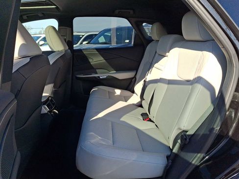 Used 2023 Lexus RX 350 Premium w/ Cold Area Package image 8