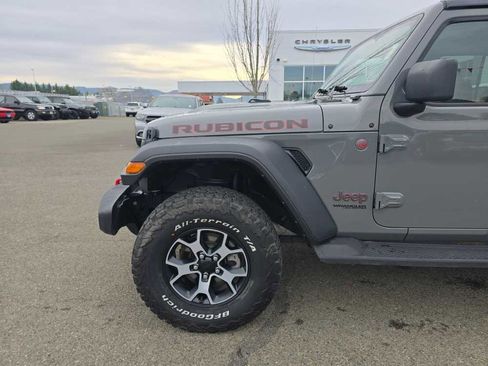 Used 2021 Jeep Wrangler Unlimited Rubicon w/ Uconnect 4C Nav & Sound Group image 18