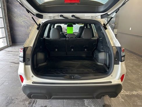 Used 2025 Subaru Forester image 28