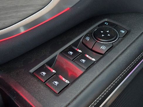 Used 2025 Ford Expedition Max Platinum image 40