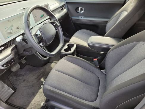 Certified 2024 Hyundai Ioniq 5 SE RWD image 11