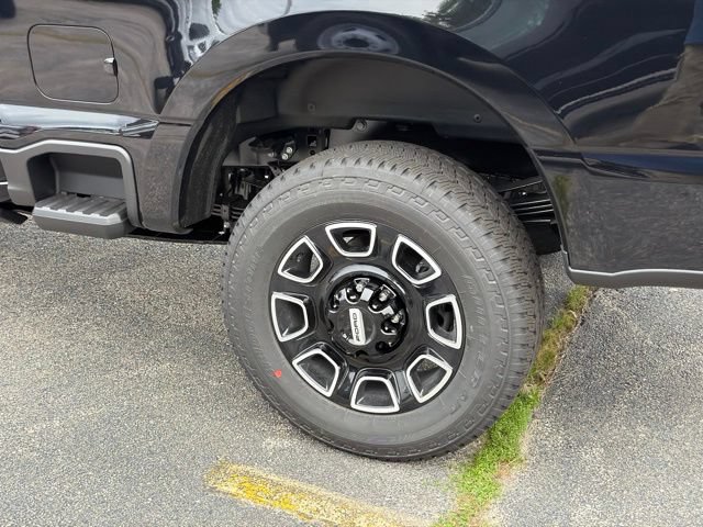 New 2026 Ford F350 Platinum AWD/4WD image 7