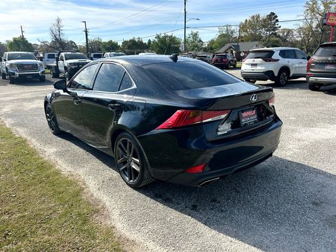 Used 2018 Lexus IS 300 F Sport w/ F Sport Package image 5