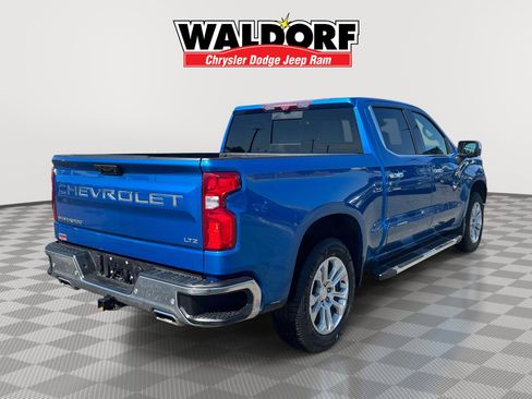 Used 2022 Chevrolet Silverado 1500 LTZ w/ LTZ Premium Package AWD/4WD image 6