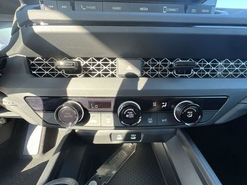 New 2025 Honda Accord LX image 19