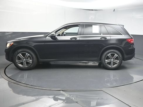 Used 2016 Mercedes-Benz GLC 300 4MATIC image 5