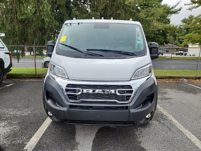 Used 2025 RAM ProMaster 2500 w/ U-Haul Equipment Group FWD image 2