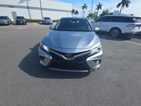 Used 2020 Toyota Camry XSE image 2