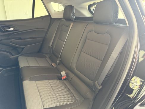 New 2025 Chevrolet Trax LT w/ Driver Confidence Package image 37