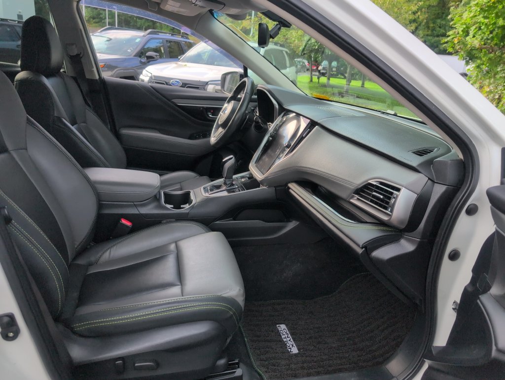 Used 2022 Subaru Outback Onyx Edition XT AWD/4WD image 39