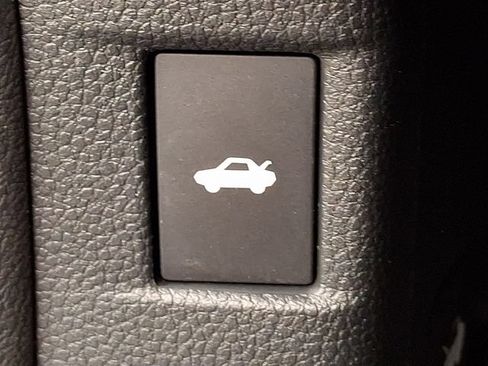 Used 2023 Honda Accord EX image 22