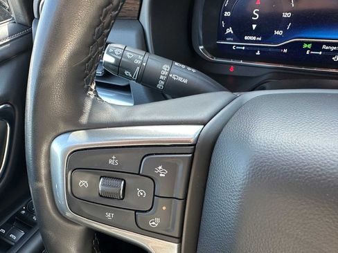 Used 2024 Chevrolet Tahoe Premier AWD/4WD image 35