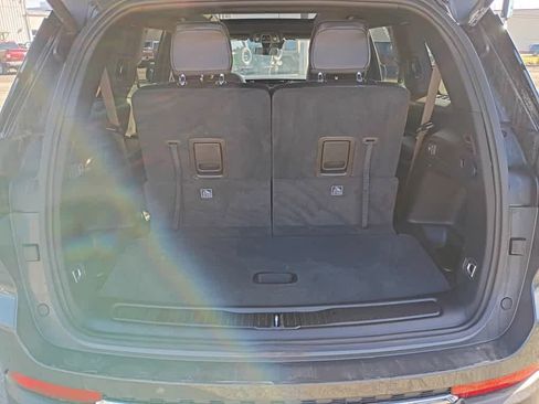 Used 2025 Jeep Grand Cherokee L Limited image 7