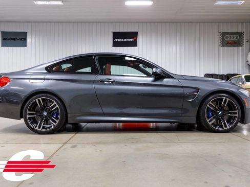 Used 2015 BMW M4 Coupe image 2