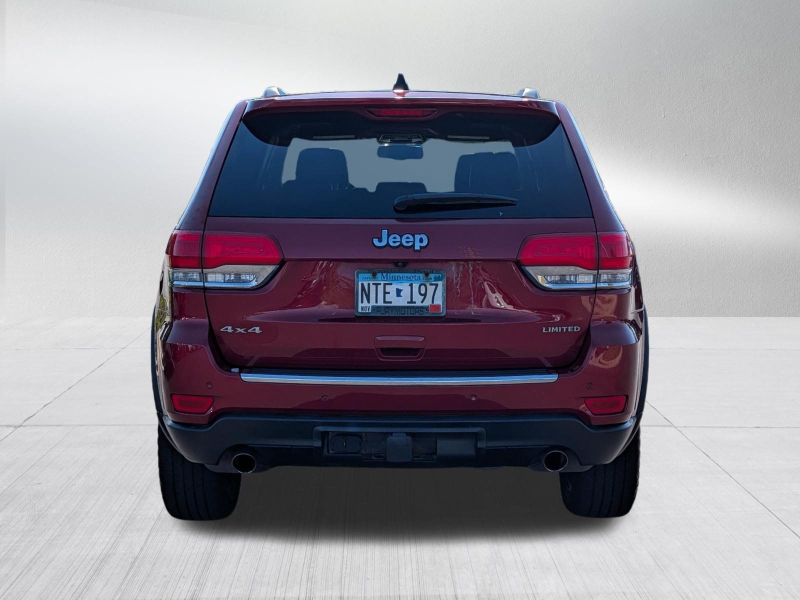 Used 2014 Jeep Grand Cherokee Limited w/ Trailer Tow Group IV AWD/4WD image 6