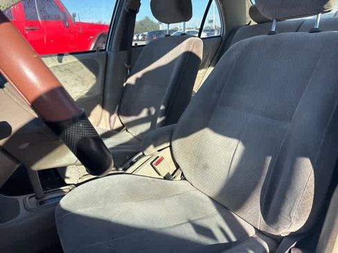 Used 1999 Toyota Corolla CE image 21