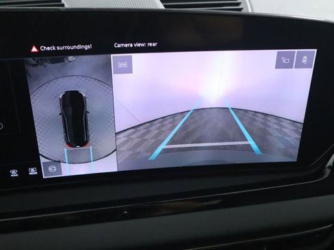 Used 2025 Audi A5 2.0T Premium Plus w/ Premium Plus image 18