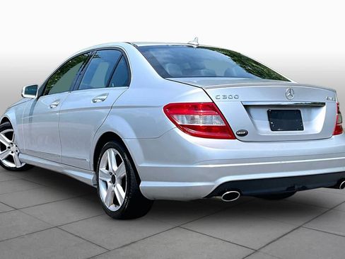 Used 2011 Mercedes-Benz C 300 4MATIC Sedan image 10