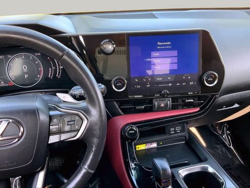 Used 2023 Lexus NX 250 FWD image 7