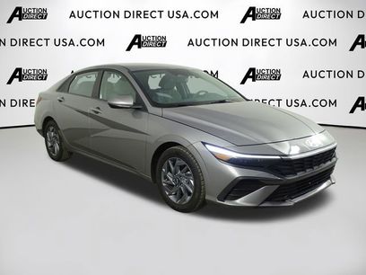 Used 2024 Hyundai Elantra SEL