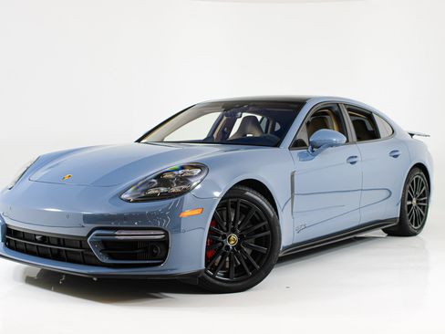 Used 2023 Porsche Panamera GTS AWD/4WD image 53