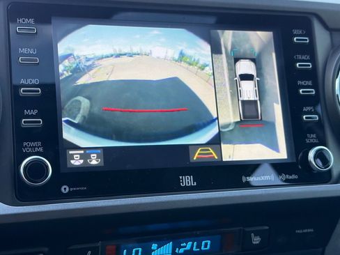 Used 2021 Toyota Tacoma TRD Sport w/ TRD Premium Sport Package image 19