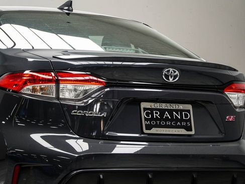 Used 2023 Toyota Corolla SE image 13