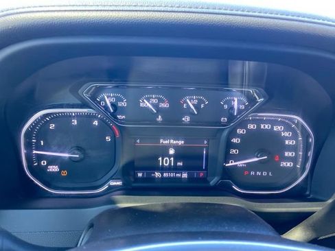 Used 2022 GMC Sierra 2500 SLE w/ SLE Convenience Package AWD/4WD image 11